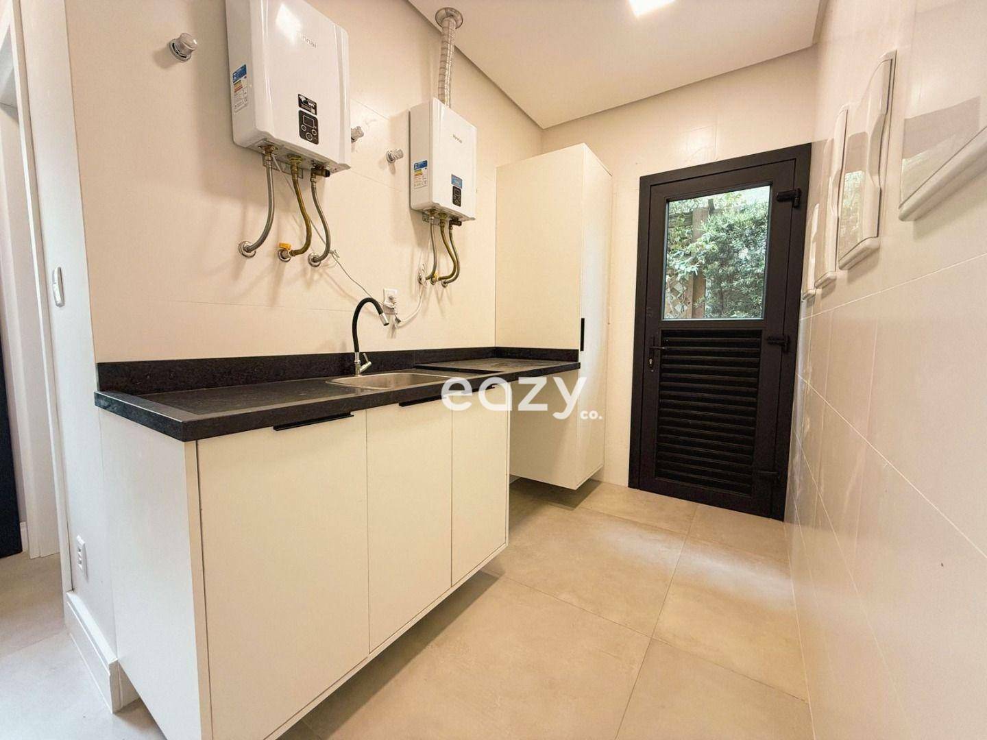 Sobrado à venda com 5 quartos, 306m² - Foto 19