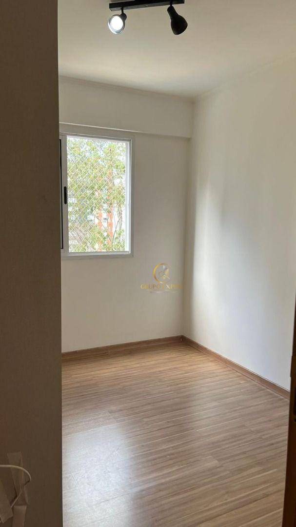 Apartamento à venda com 3 quartos, 150m² - Foto 10