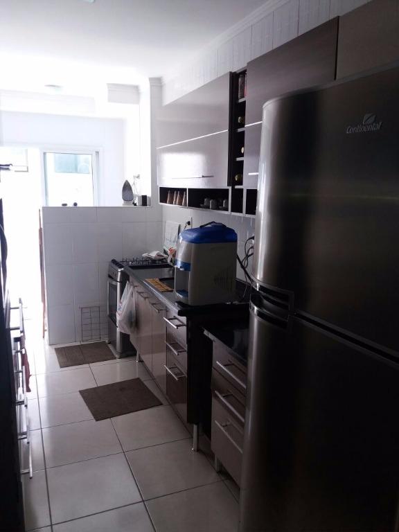 Apartamento à venda com 2 quartos, 72m² - Foto 15