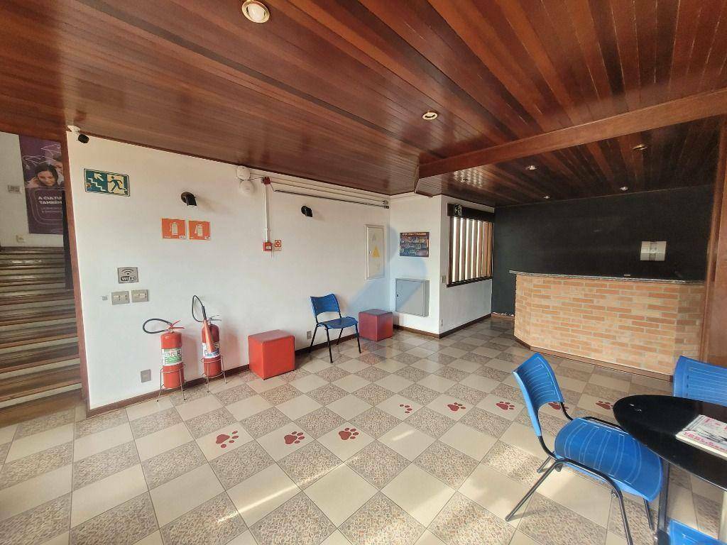 Casa à venda com 5 quartos, 609m² - Foto 15