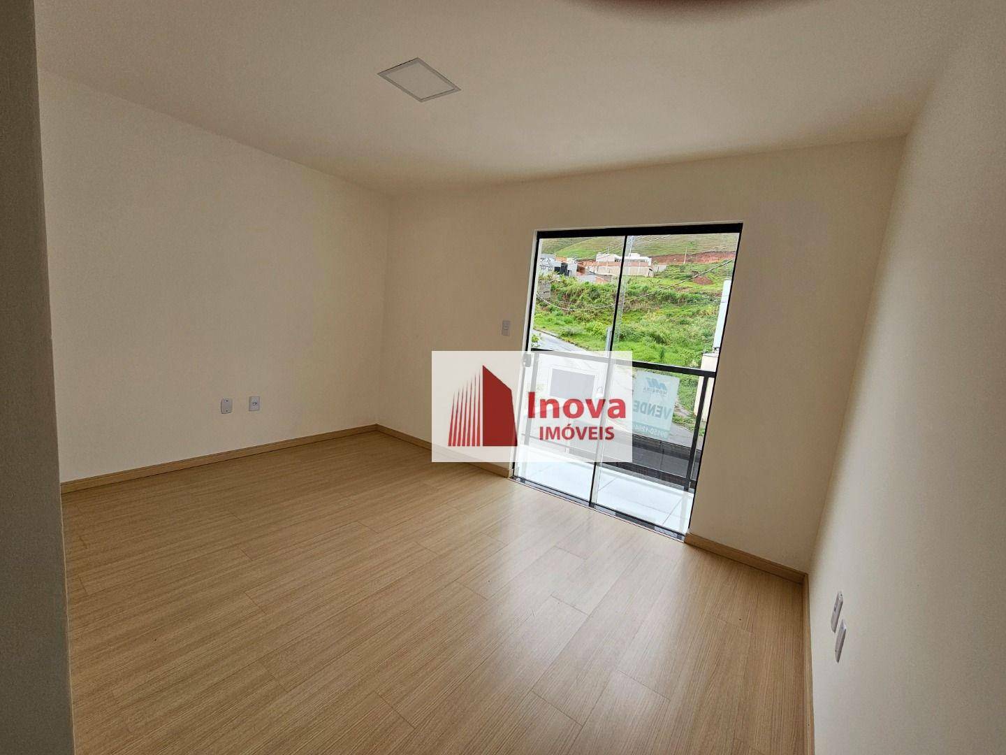 Casa à venda com 2 quartos, 95m² - Foto 18