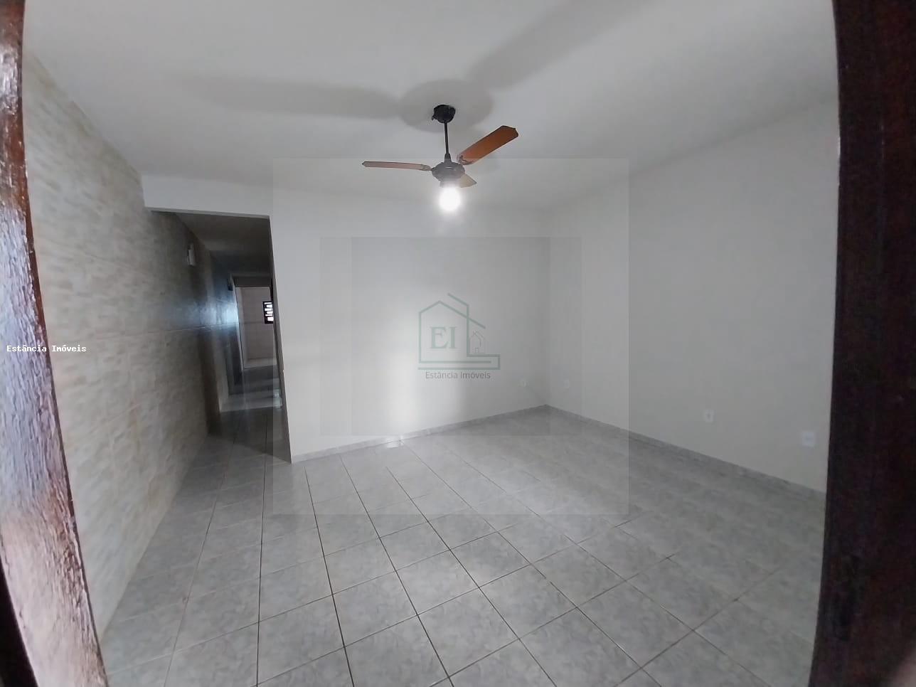 Casa à venda com 2 quartos, 200m² - Foto 13