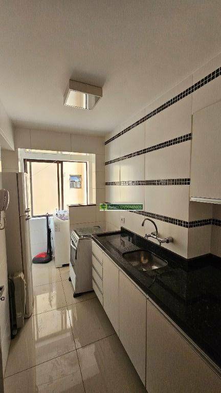 Apartamento para alugar com 3 quartos, 86m² - Foto 21