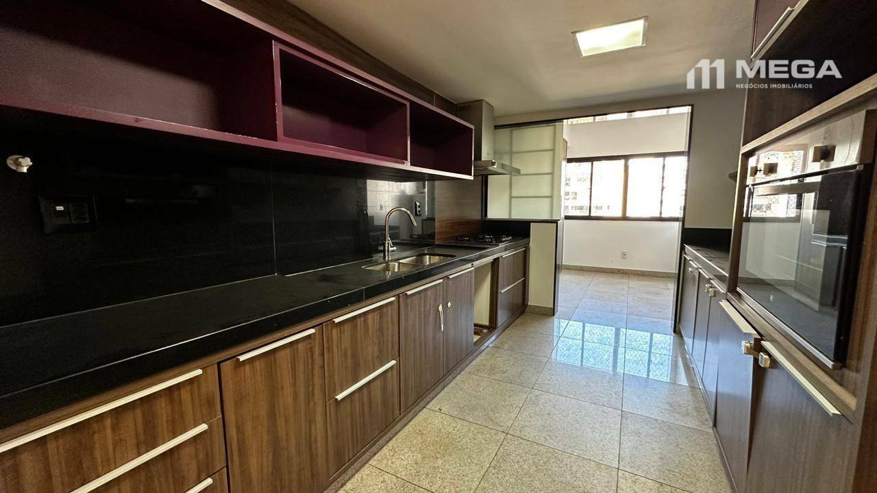 Apartamento à venda com 4 quartos, 270m² - Foto 25