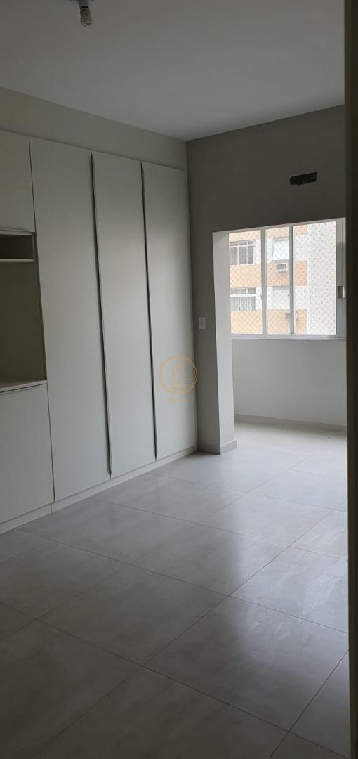 Apartamento à venda com 3 quartos, 155m² - Foto 10