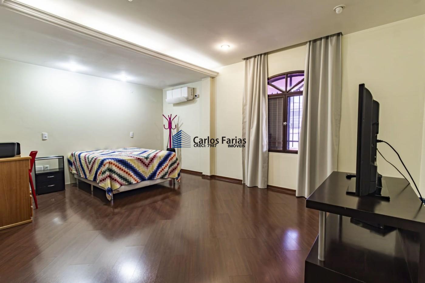 Casa à venda com 6 quartos, 450m² - Foto 10