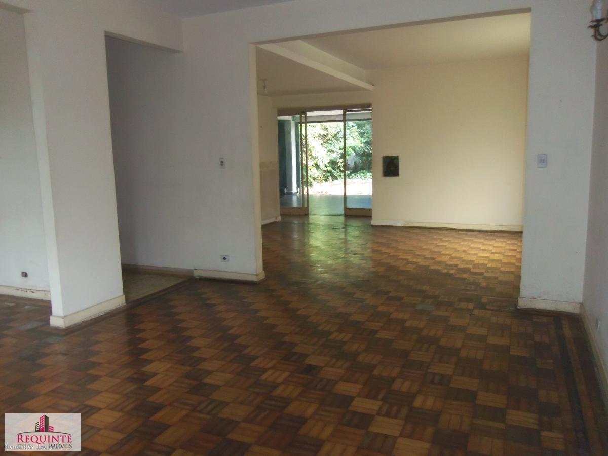 Sobrado à venda com 4 quartos, 375m² - Foto 2