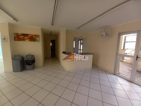 Apartamento à venda com 2 quartos, 50m² - Foto 25