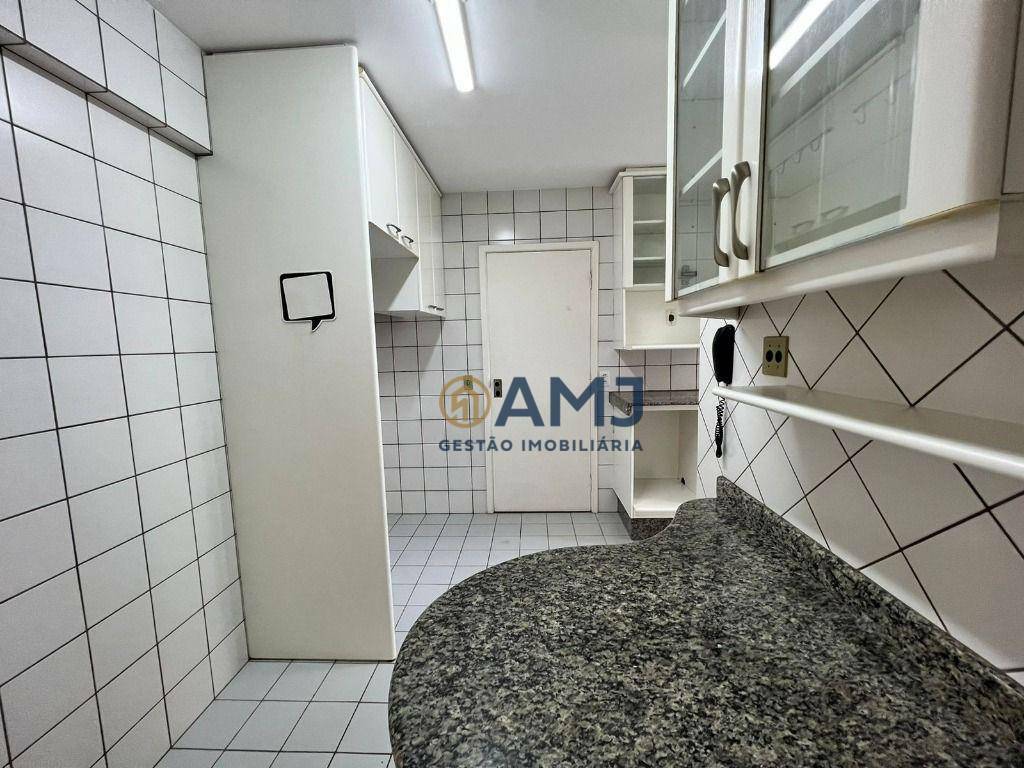 Apartamento para alugar com 3 quartos, 110m² - Foto 23