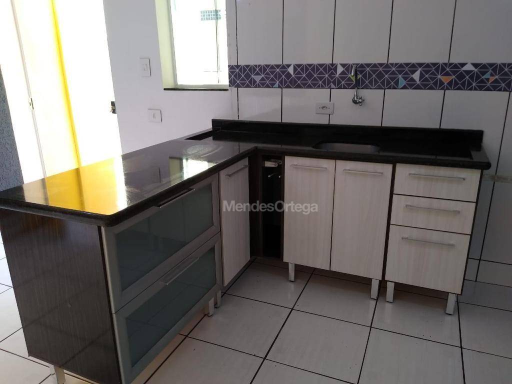 Casa à venda com 3 quartos, 105m² - Foto 18