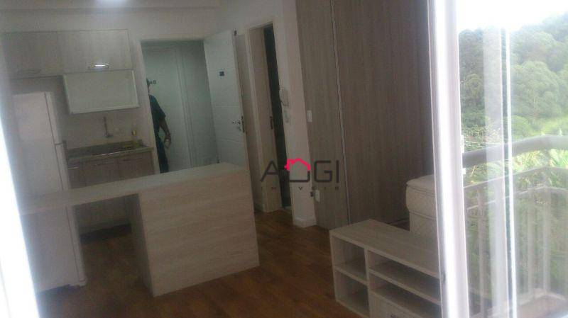 Apartamento à venda com 1 quarto, 32m² - Foto 1