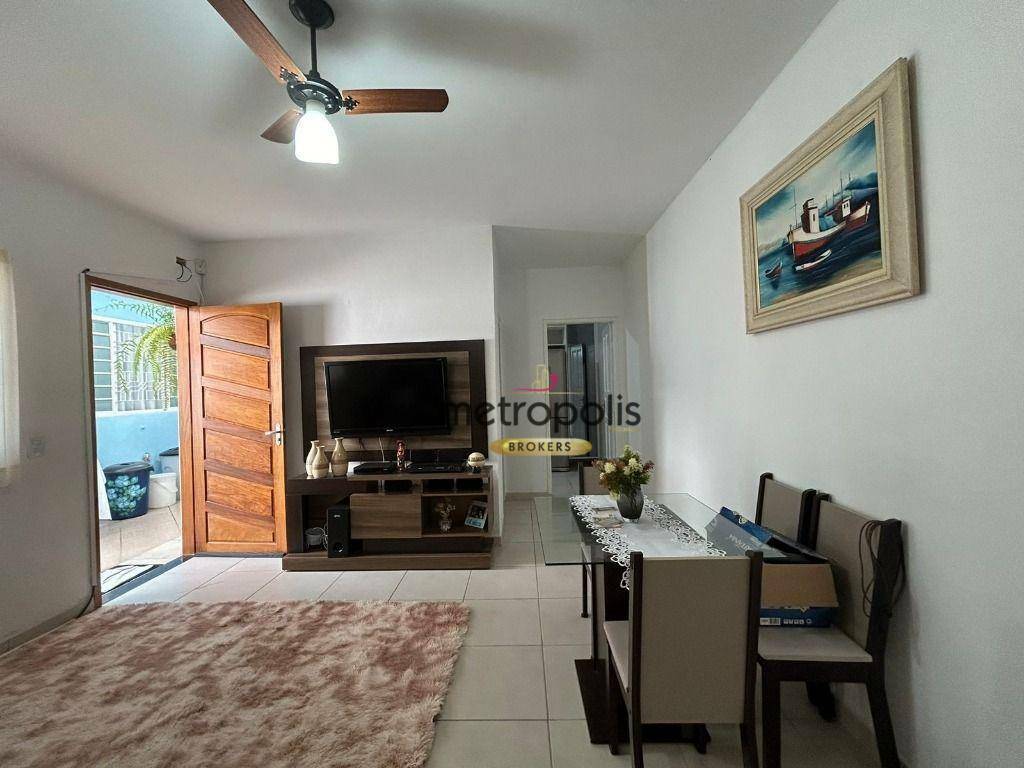 Casa à venda com 5 quartos, 217m² - Foto 13