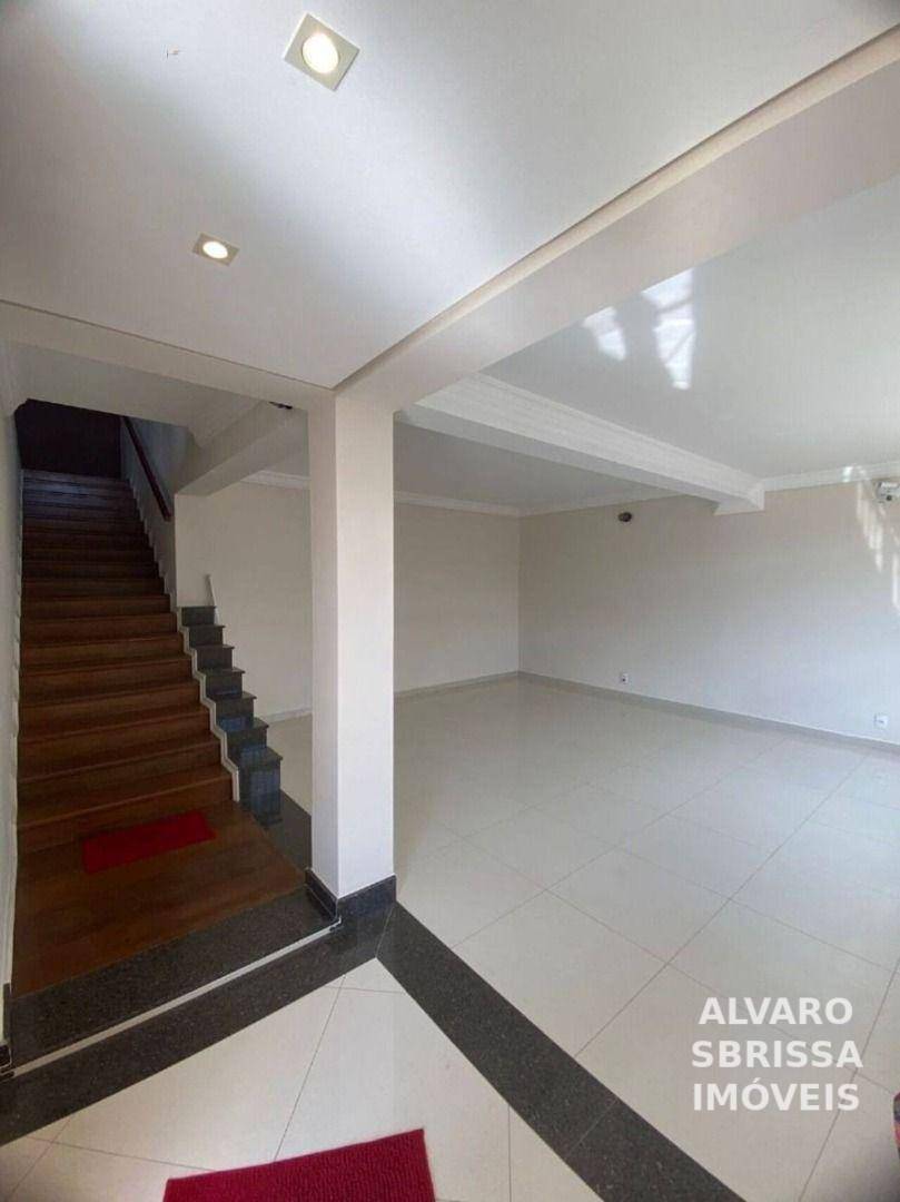 Casa à venda e aluguel com 4 quartos, 700m² - Foto 27