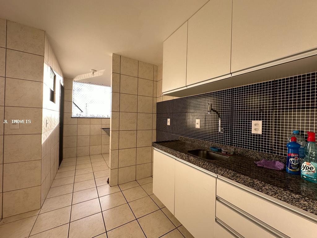 Apartamento para alugar com 3 quartos, 75m² - Foto 9