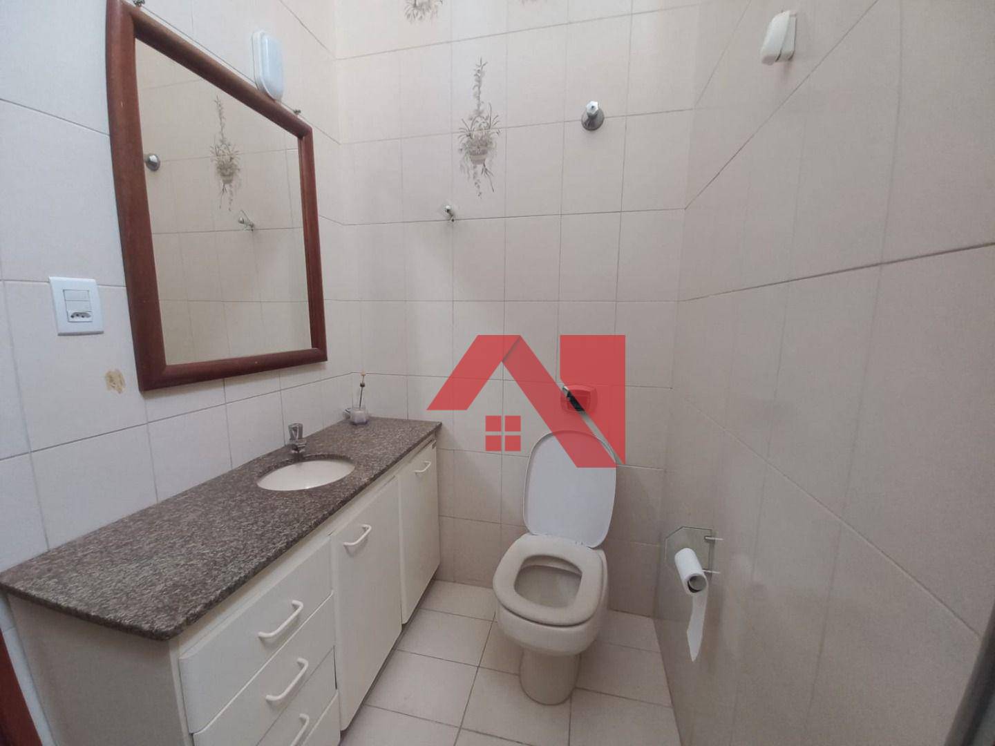 Casa à venda com 3 quartos, 107m² - Foto 11