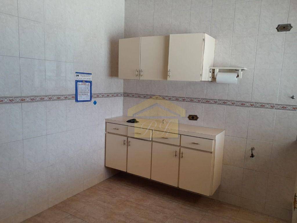 Casa à venda com 2 quartos, 100m² - Foto 5