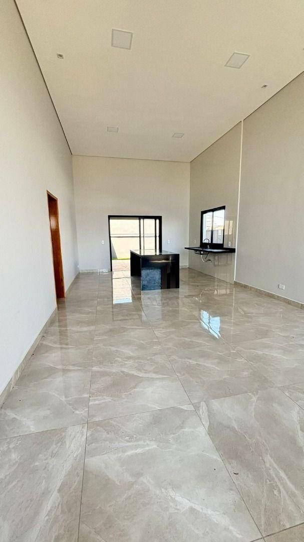 Casa de Condomínio à venda com 3 quartos, 160m² - Foto 2