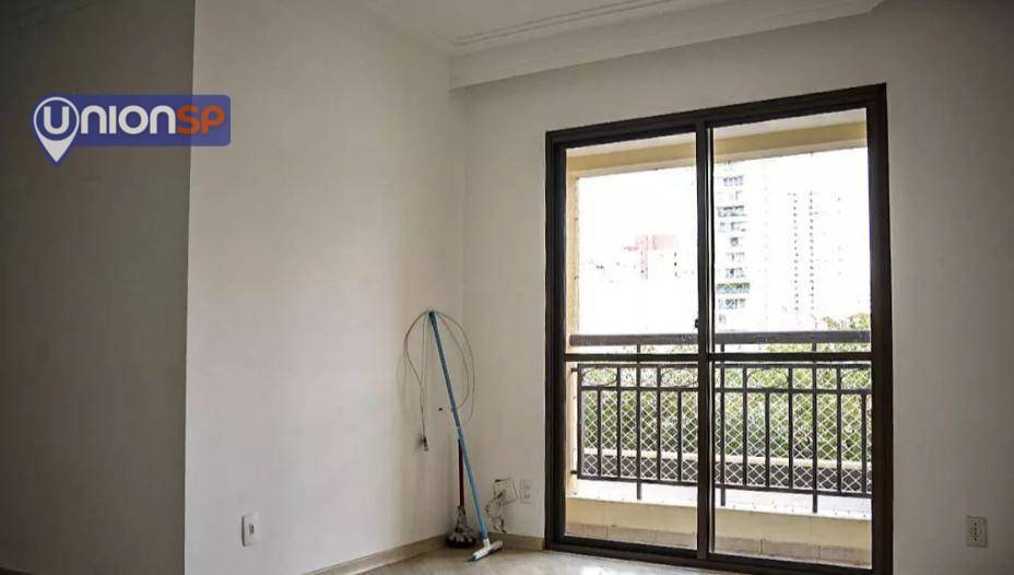 Apartamento à venda com 3 quartos, 80m² - Foto 1