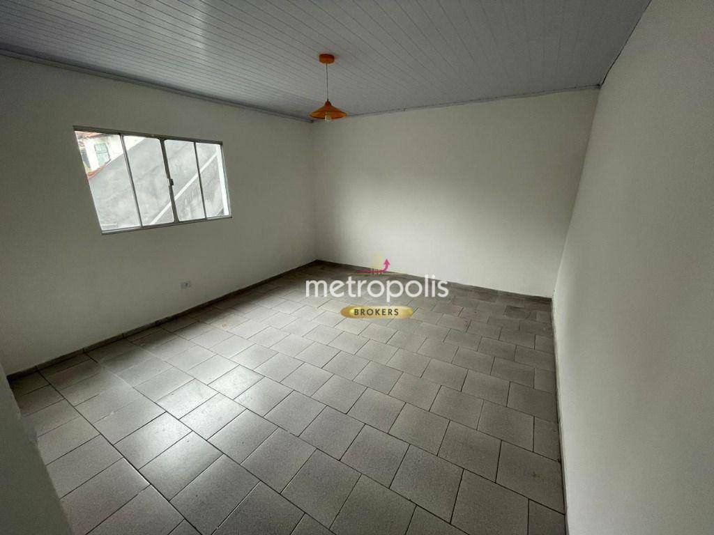 Casa para alugar com 2 quartos, 86m² - Foto 17