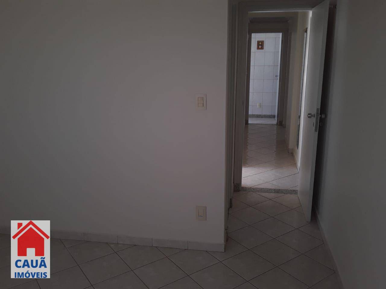 Apartamento à venda com 3 quartos, 110m² - Foto 8