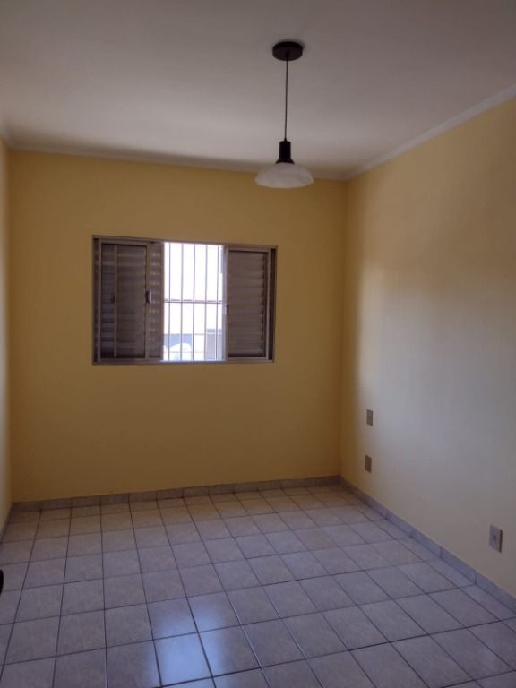 Sobrado à venda com 6 quartos, 140m² - Foto 16