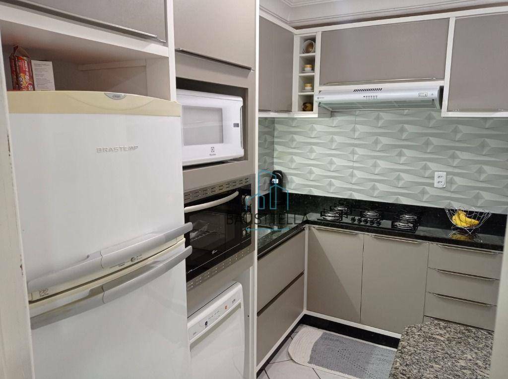 Apartamento à venda com 2 quartos, 60m² - Foto 15