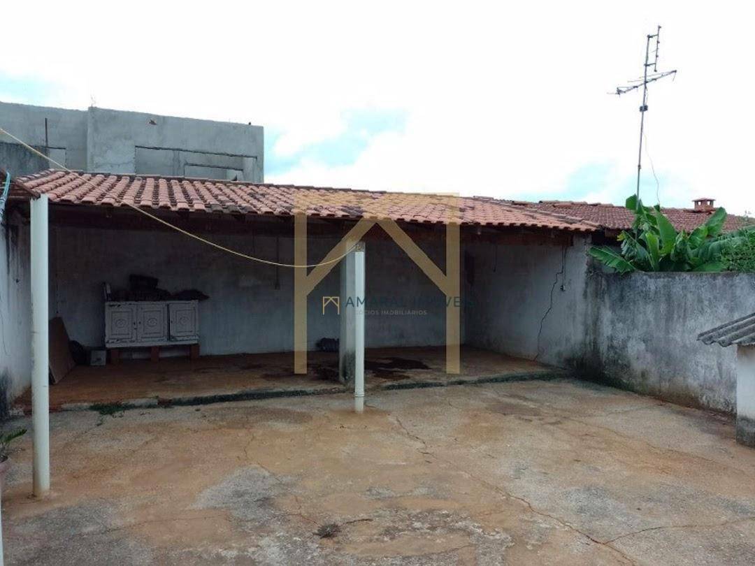 Casa à venda com 4 quartos, 80m² - Foto 7