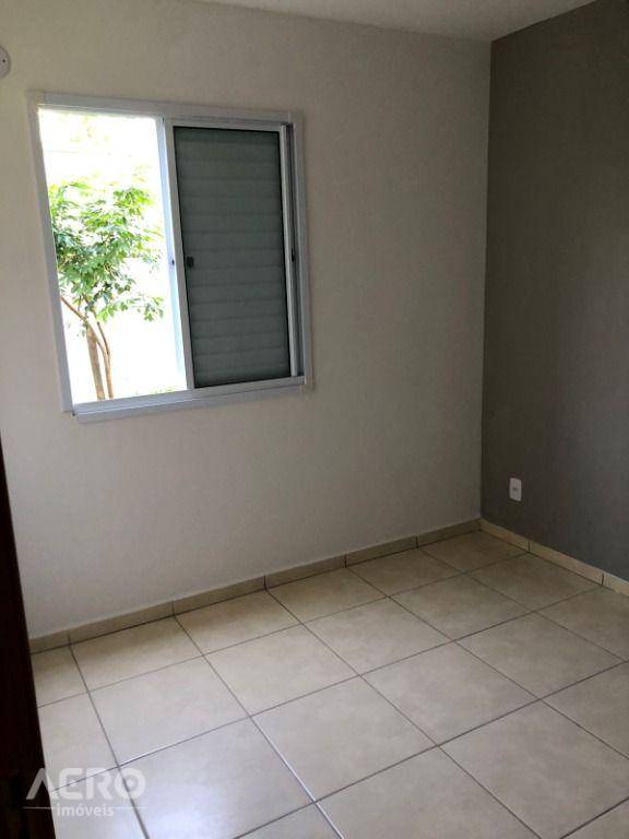 Apartamento à venda com 2 quartos, 43m² - Foto 13