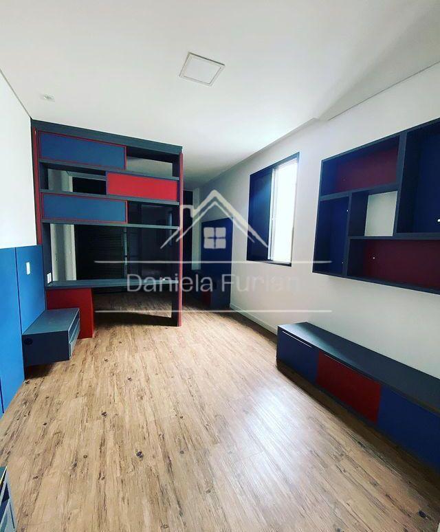 Casa de Condomínio à venda com 4 quartos, 430m² - Foto 3