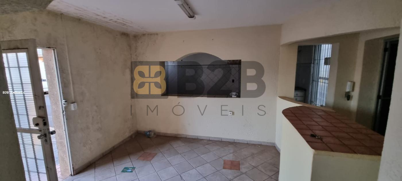 Casa à venda com 2 quartos, 170m² - Foto 5