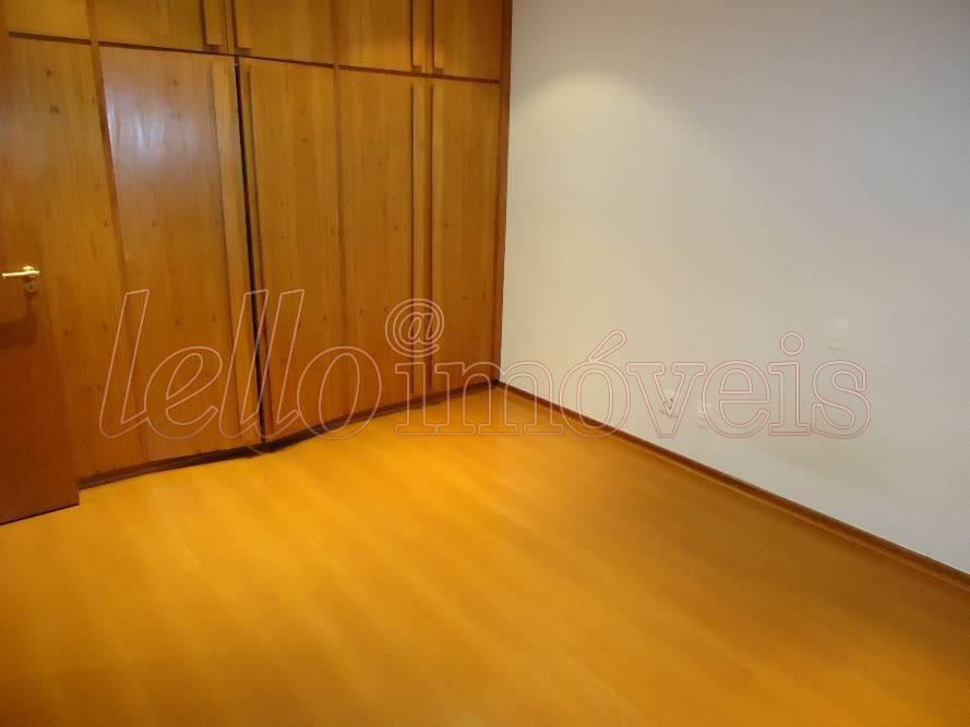 Apartamento para alugar com 3 quartos, 273m² - Foto 11