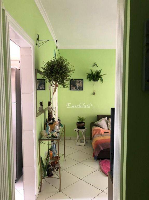 Apartamento à venda com 2 quartos, 79m² - Foto 4