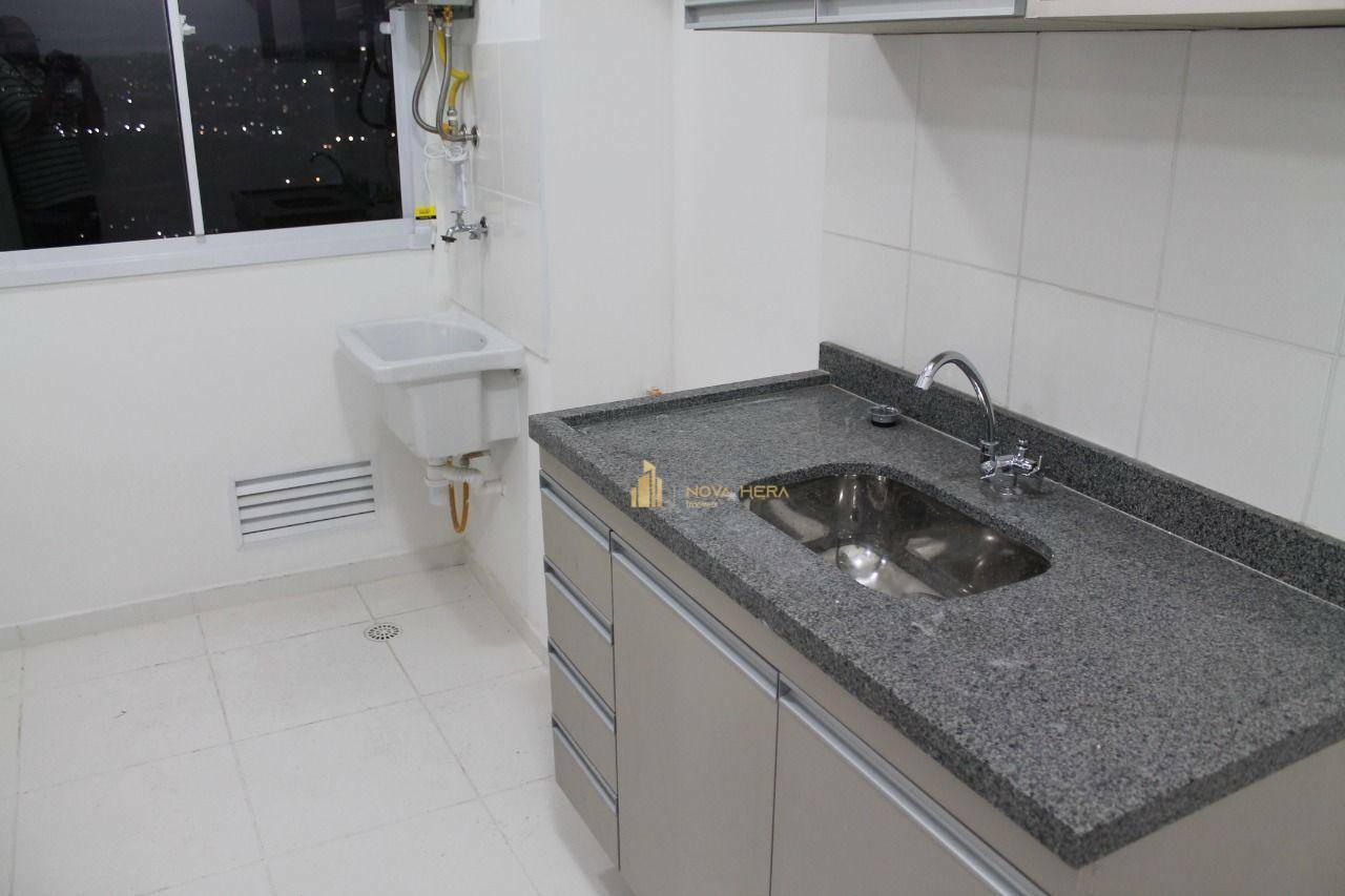 Apartamento à venda com 2 quartos, 47m² - Foto 9