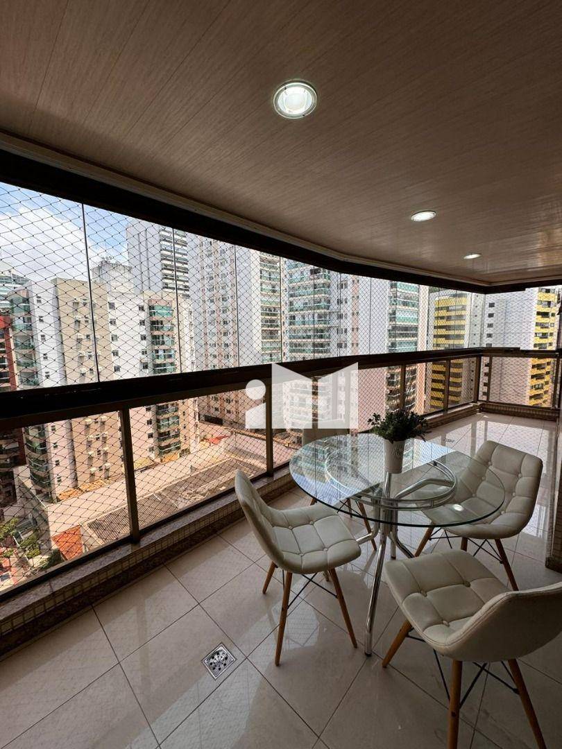 Apartamento à venda com 4 quartos, 141m² - Foto 1