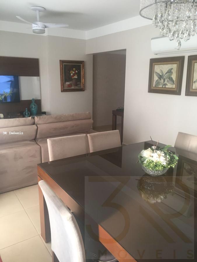 Apartamento à venda com 3 quartos, 106m² - Foto 1