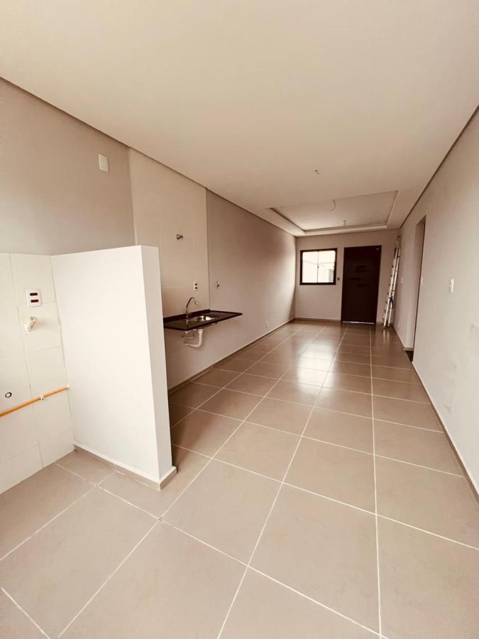 Casa à venda com 2 quartos, 52m² - Foto 9