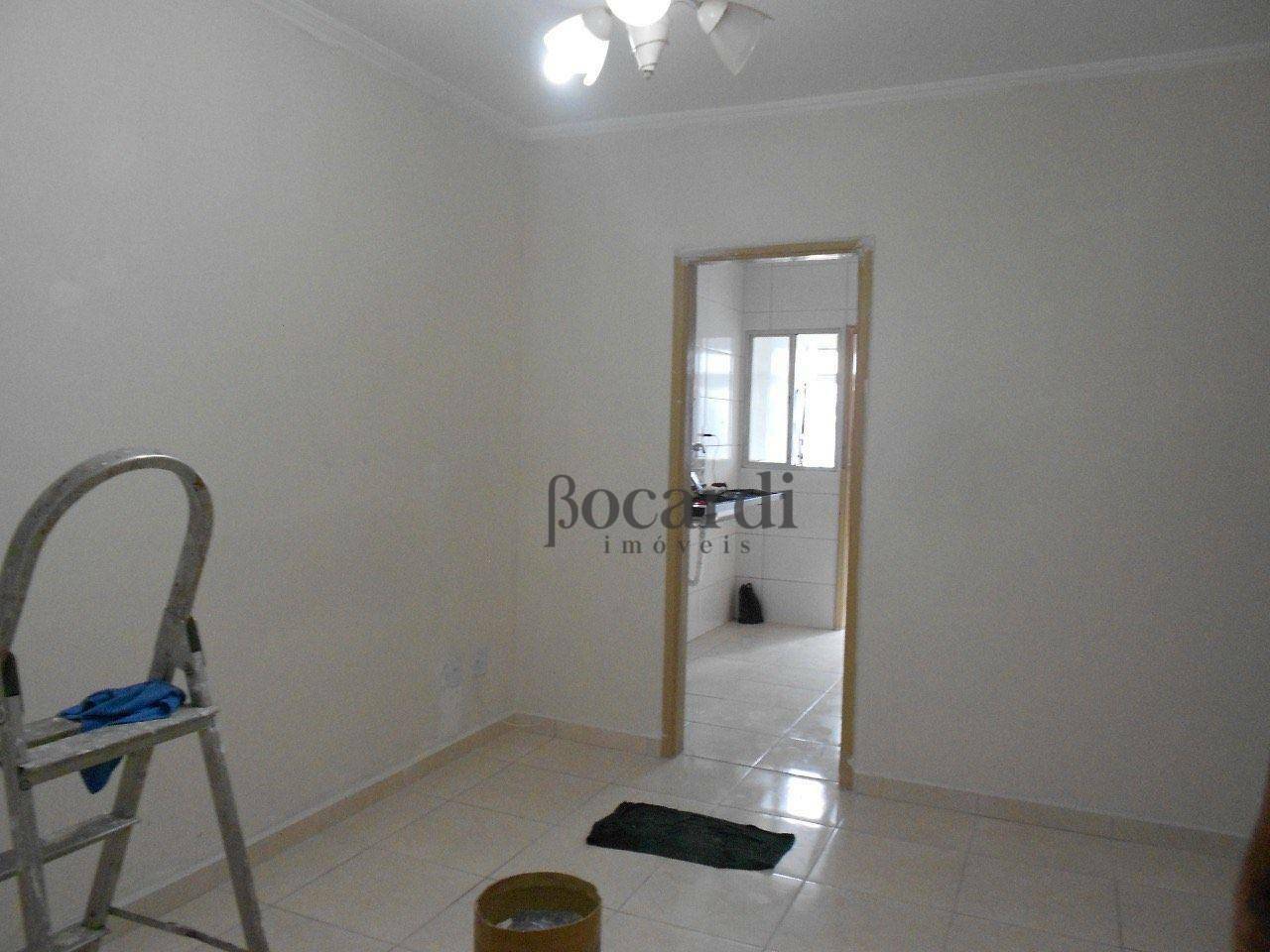 Apartamento à venda com 1 quarto, 45m² - Foto 11