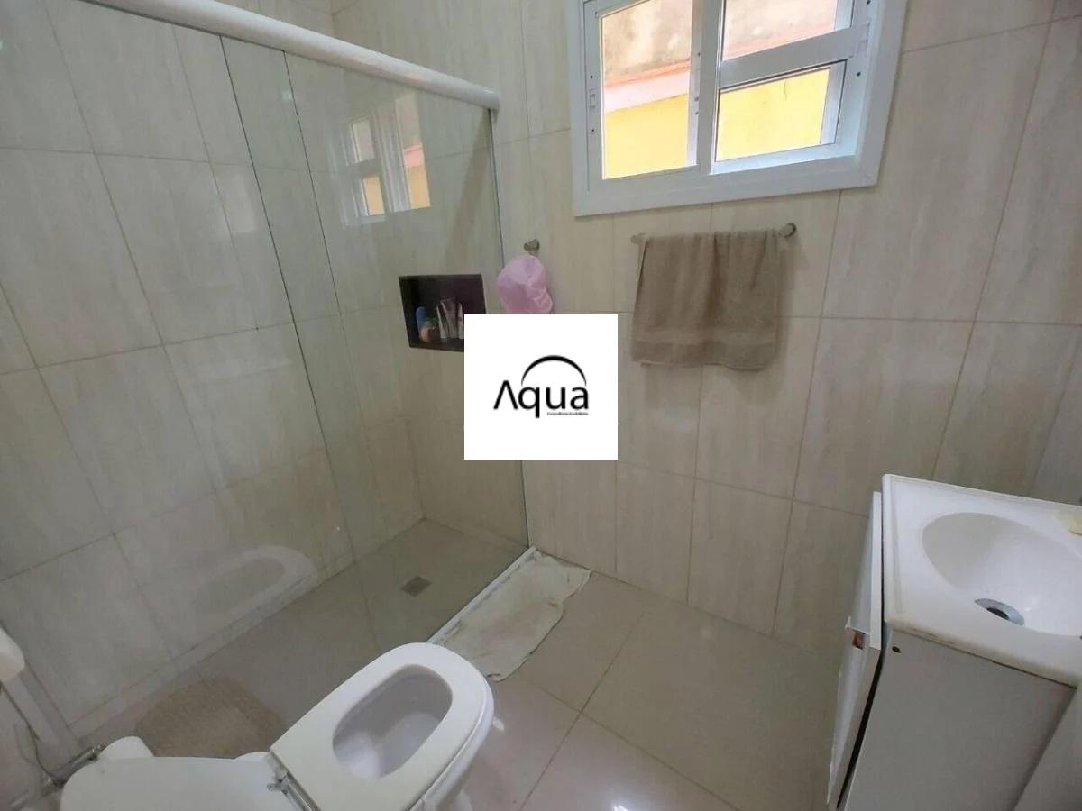 Casa à venda com 2 quartos, 250m² - Foto 13