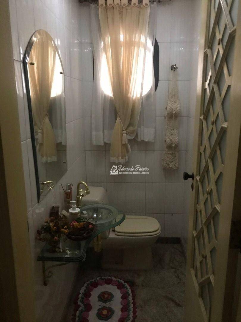 Apartamento à venda com 4 quartos, 230m² - Foto 22