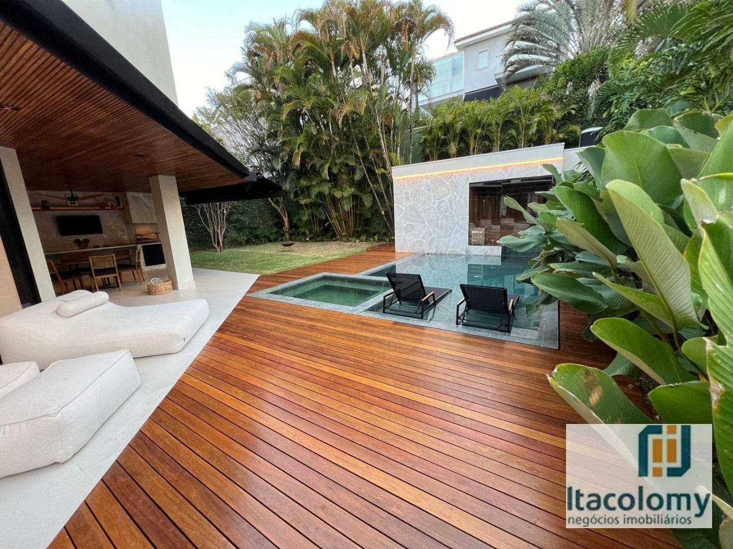 Casa de Condomínio à venda com 4 quartos, 500m² - Foto 24