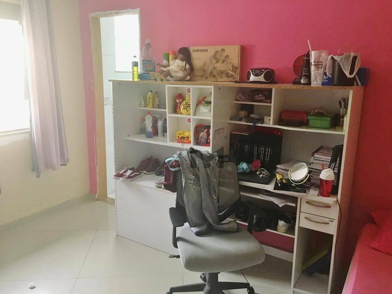 Casa à venda com 4 quartos, 240m² - Foto 23