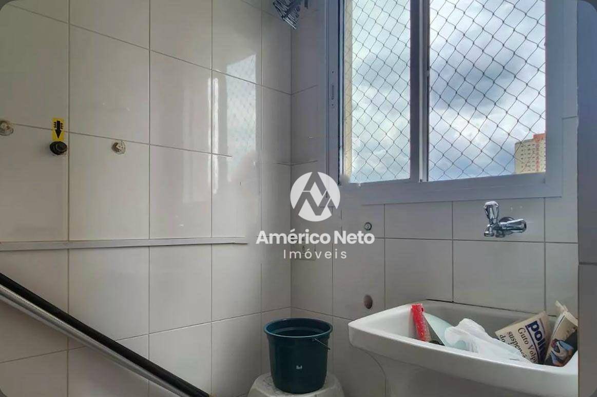 Apartamento à venda com 2 quartos, 65m² - Foto 23