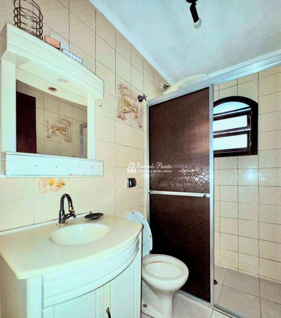 Casa à venda com 2 quartos, 100m² - Foto 11