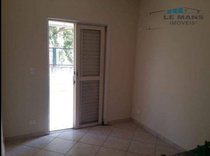 Apartamento à venda com 3 quartos, 95m² - Foto 14