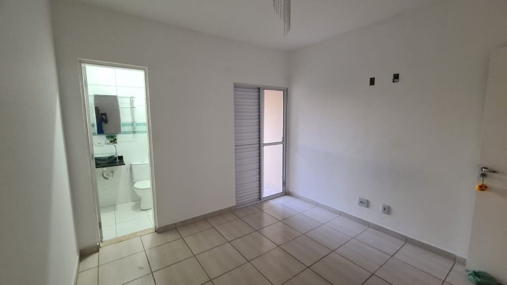 Sobrado à venda com 3 quartos, 190m² - Foto 19