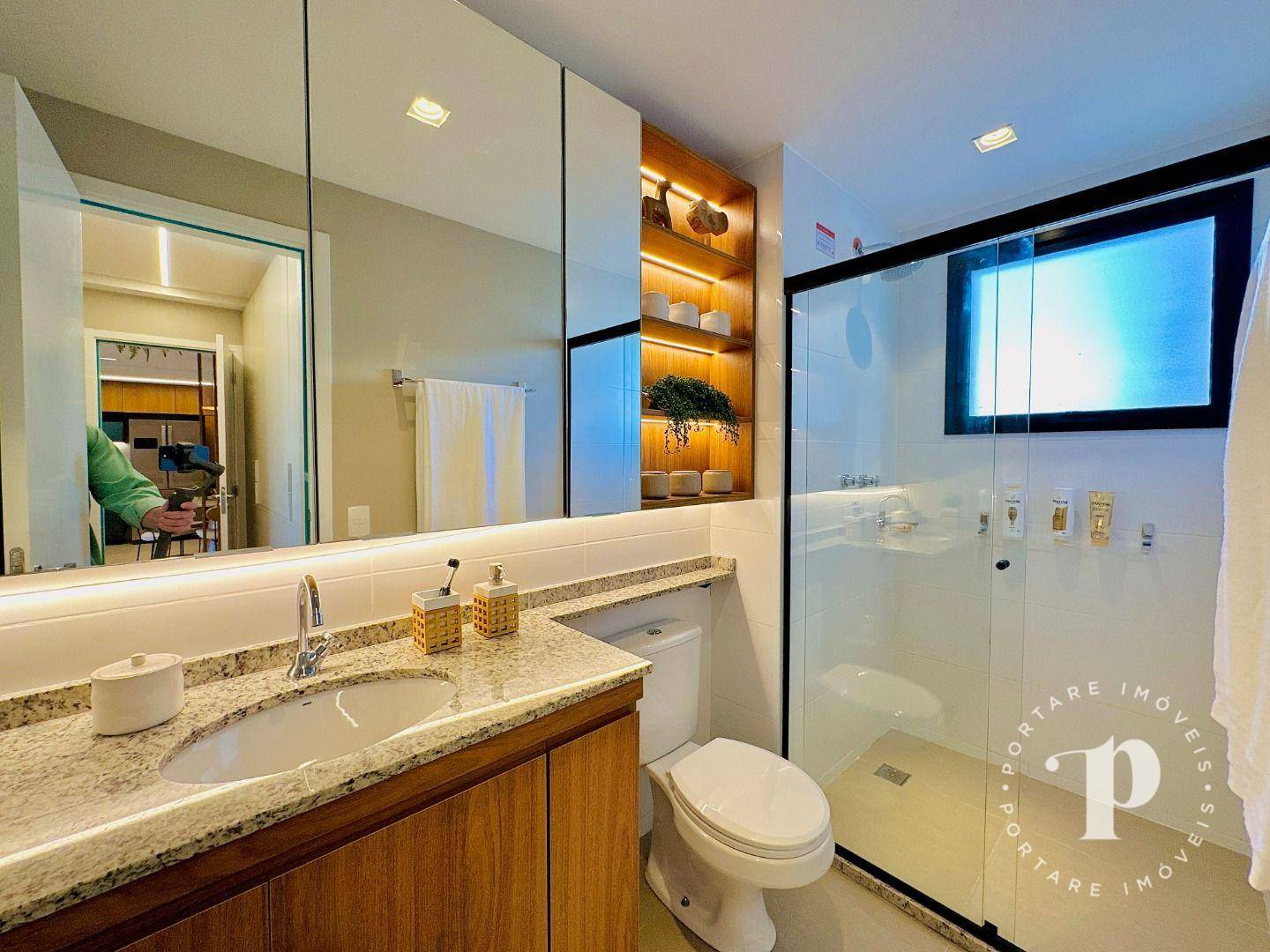 Apartamento à venda com 2 quartos, 67m² - Foto 15