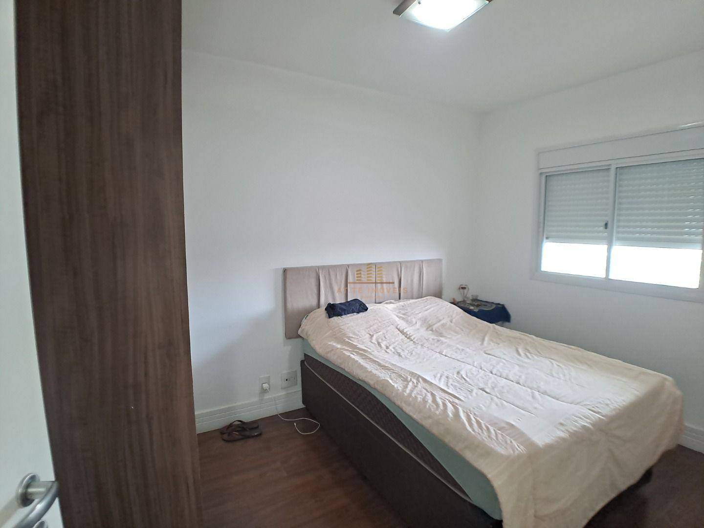 Apartamento à venda com 1 quarto, 54m² - Foto 19