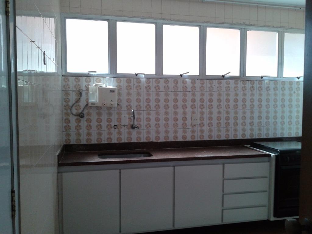 Apartamento à venda com 3 quartos, 127m² - Foto 13