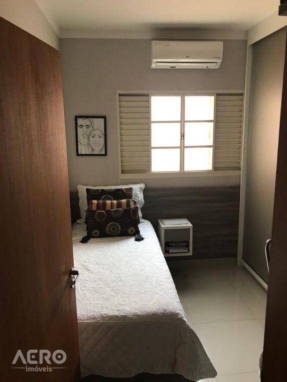 Casa à venda com 3 quartos, 125m² - Foto 18