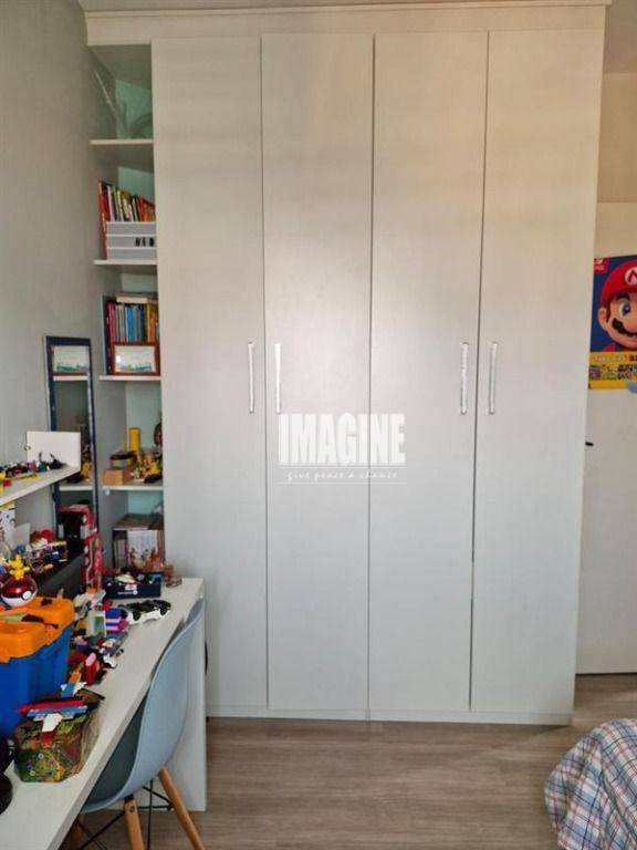 Apartamento à venda com 3 quartos, 70m² - Foto 7